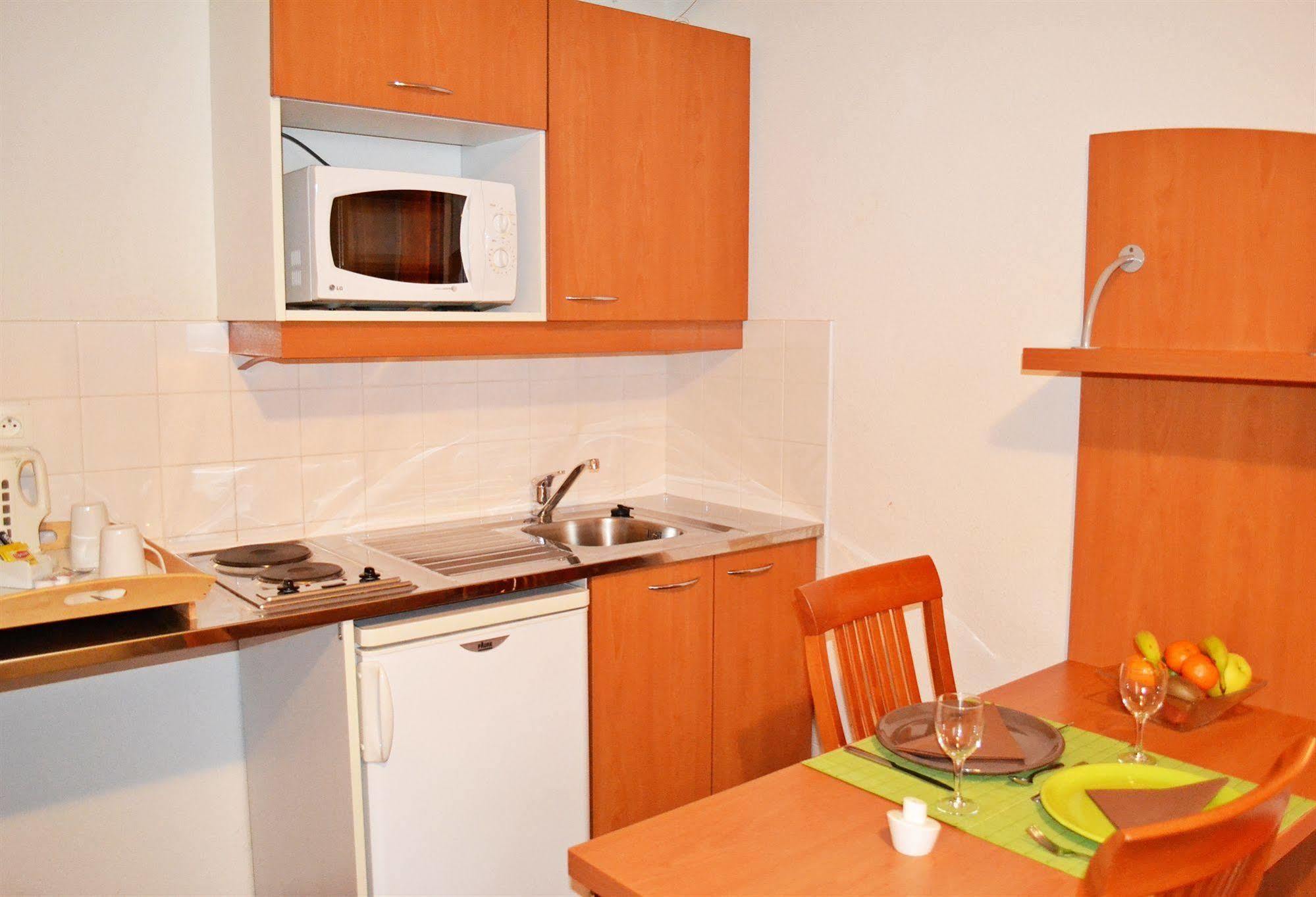 Appart'City Confort Lyon Gerland Ngoại thất bức ảnh